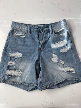 High-Waist Distressed Denim Shorts - Light Blue